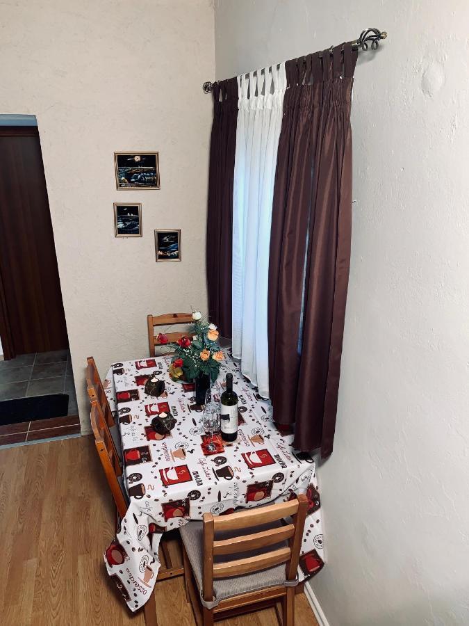 Ermones Odyssesas Bungalow Vátos Esterno foto